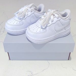Nike Force 1 baby/ toddler size 4c
